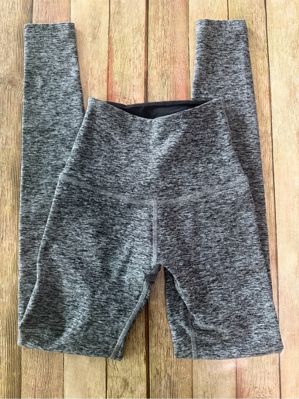 Beyond Yoga High-Rise Heathered Charcoal Leggings